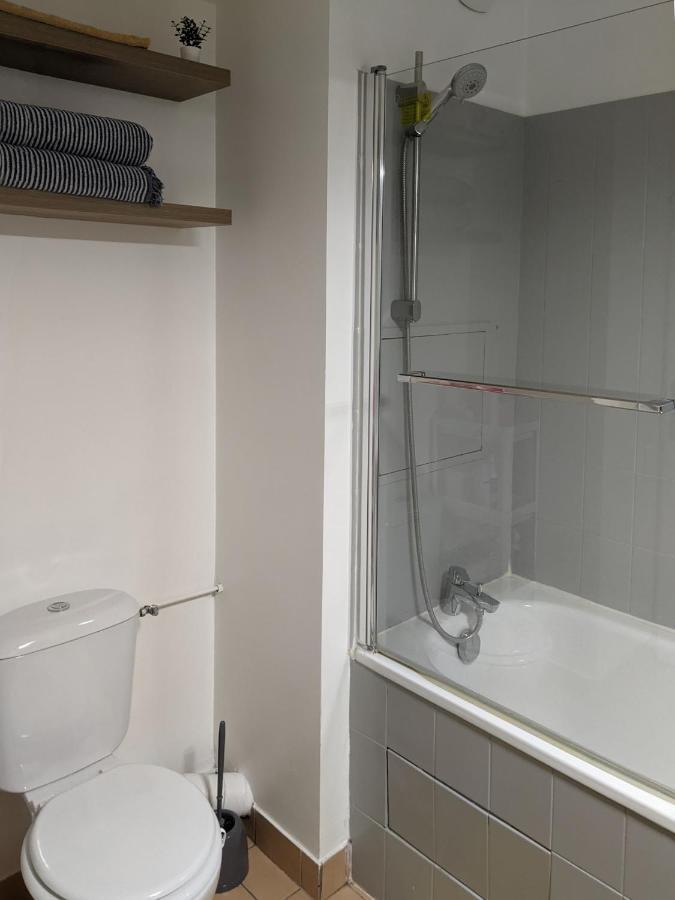 Logement Charmant Charpennes ビユールバンヌ エクステリア 写真